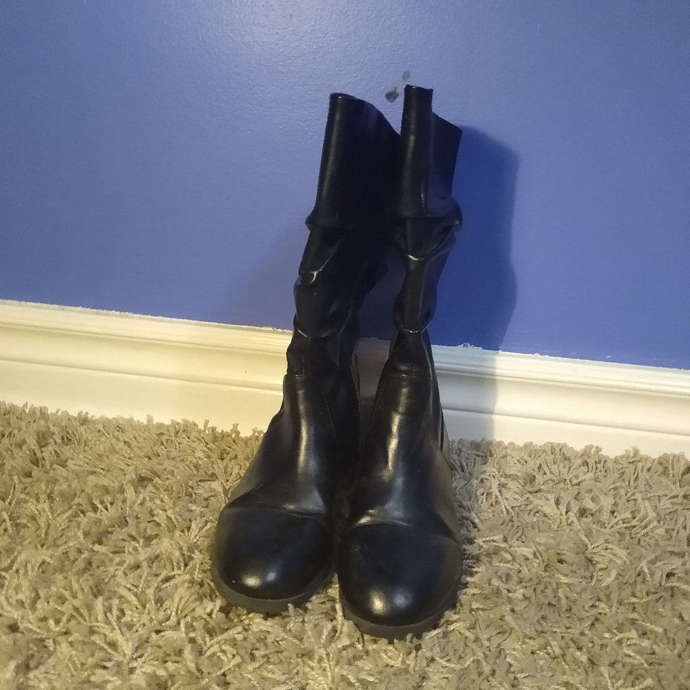 Kids black fake leather dress shoes